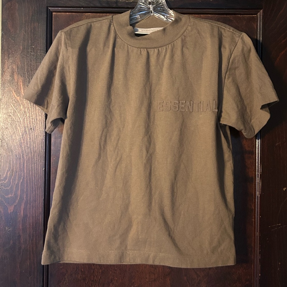 Essentials Boys XS shirt